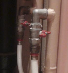 Image - Do-it-yourself ball valve repair