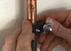 Image - DIY repair of plastic sewer pipes