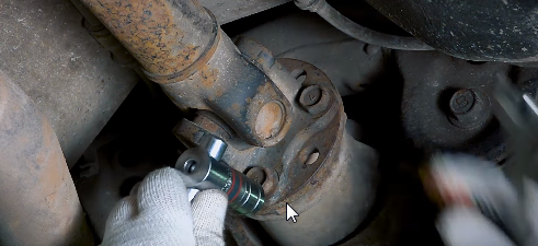 Image - Grand Vitara DIY hand-out repair