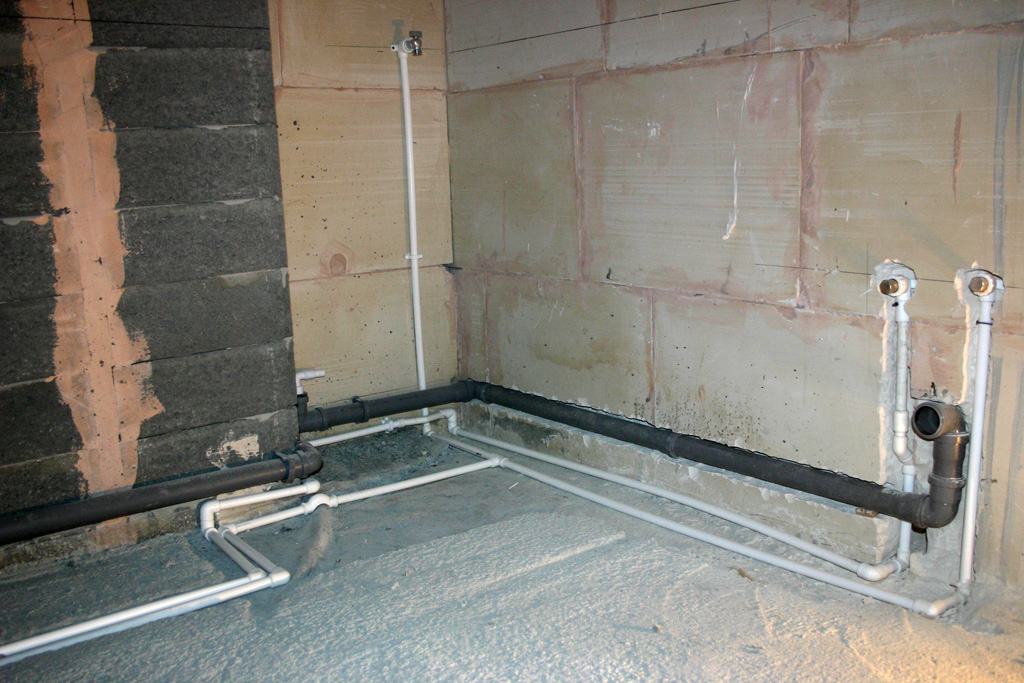 Image - How to make repairs in a bathroom combined with a toilet with your own hands