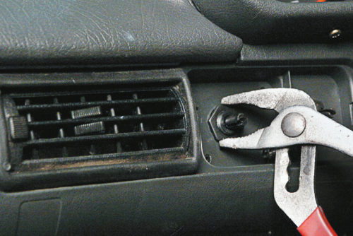 Image - DIY VAZ 2115 headlight repair