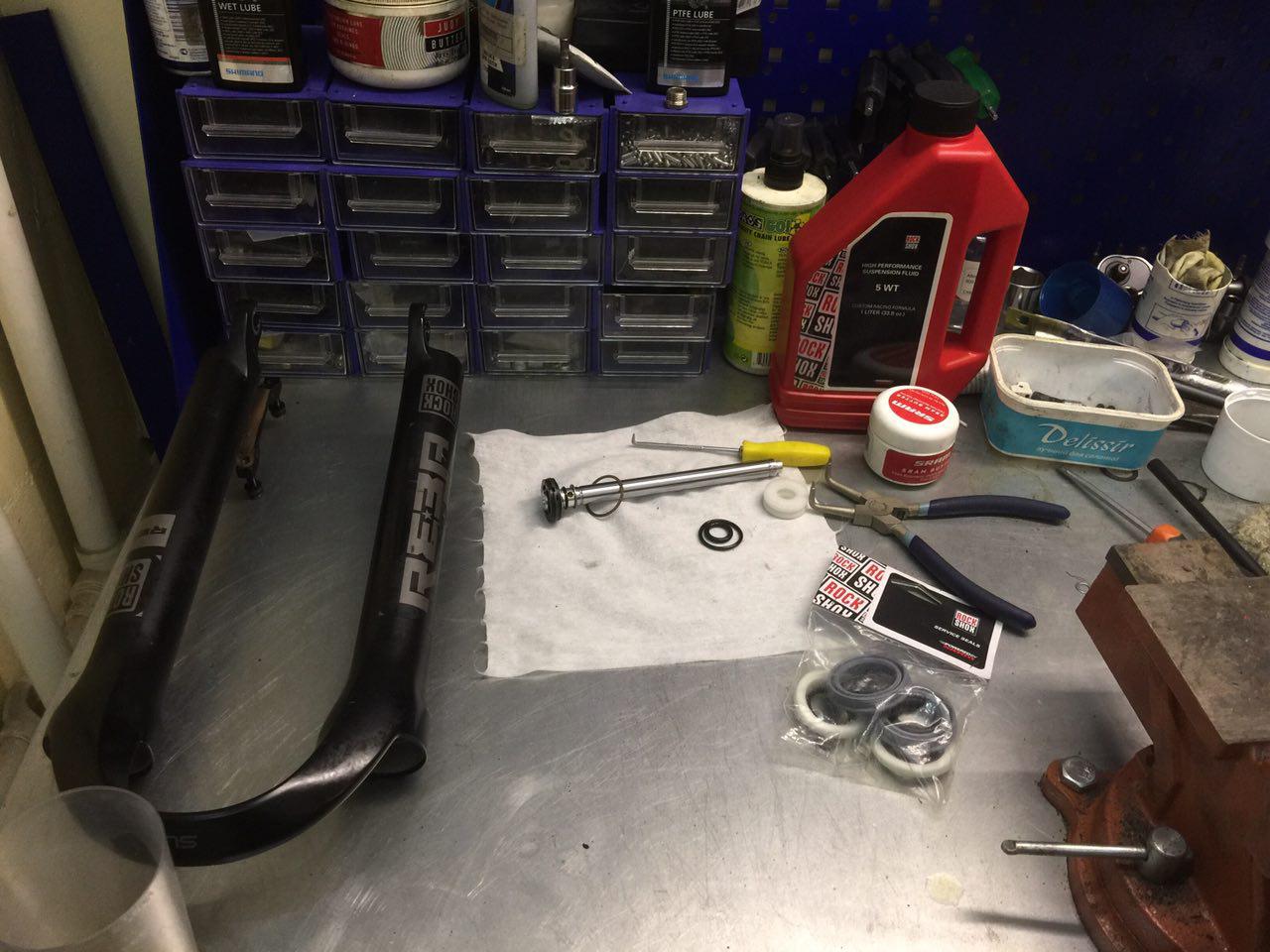 Image - DIY bicycle fork repair