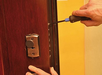 Image - DIY iron door lock repair