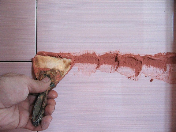 Image - DIY tile seam repair