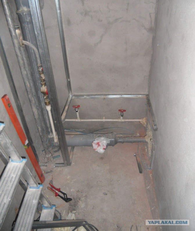 Image - Do-it-yourself repair of the funnel pipe in the toilet