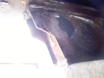 Image - DIY semi-trailer gate repair