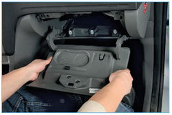 Image - Upper glove compartment ford focus 2 do-it-yourself repair