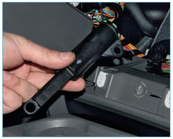 Image - Upper glove compartment ford focus 2 do-it-yourself repair