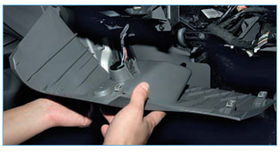 Image - Do-it-yourself Ford Focus 2 dashboard repair