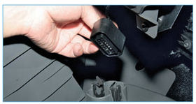 Image - Do-it-yourself Ford Focus 2 dashboard repair