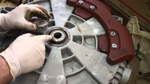 Image - Indesit wisl 103 DIY repair bearing replacement