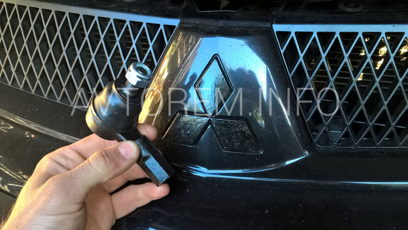 Image - Mitsubishi Lancer 9 DIY repair replacement of the lower ball