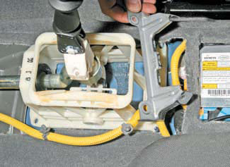 Image - DIY Lacetti backstage repair