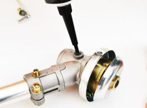 Image - DIY do-it-yourself trimmer bevel gear repair
