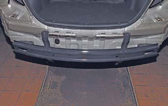 Image - Do-it-yourself Hyundai Solaris rear bumper repair