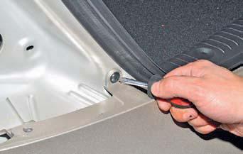 Image - Do-it-yourself Hyundai Solaris rear bumper repair