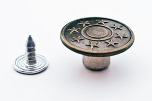 Image - DIY repair of buttons on jeans