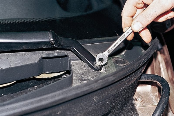 Image - DIY vase wipers repair