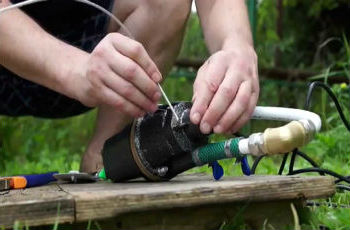 Image - Vibrating pump kid DIY repair