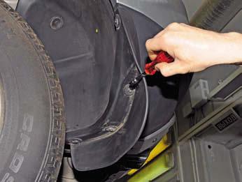 Image - Do-it-yourself rear bumper repair Renault Duster