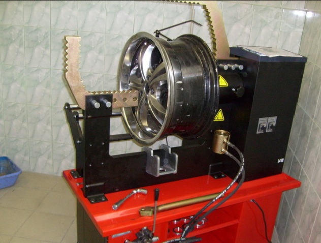 Image - Do-it-yourself stamped disk repair
