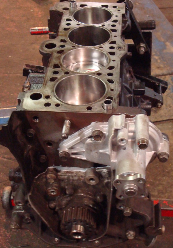 Image - Do-it-yourself Hyundai Getz engine repair
