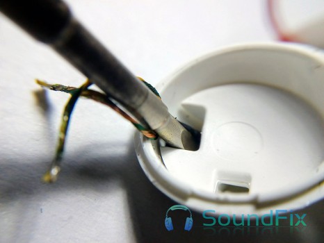 Image - DIY headphone repair iPhone