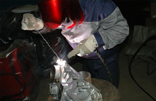 Image - DIY repair of a cylinder head crack