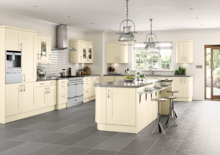 Image - DIY repair in the kitchen in a country house