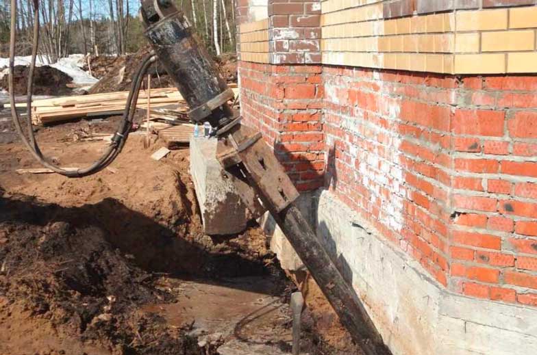 Image - DIY repair of cracks in the foundation