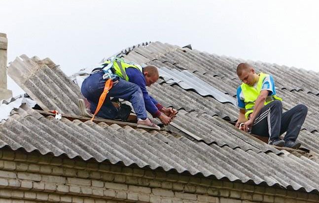 Image - DIY repair of an old roof