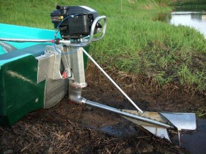 Image - DIY Chinese boat motor repair