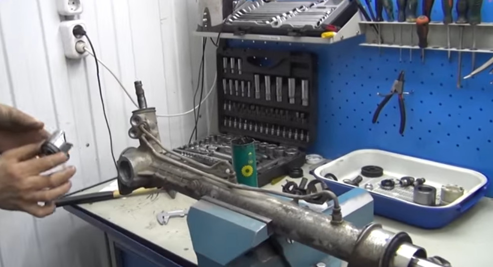 Image - DIY Fiat Marea Steering Rack Repair