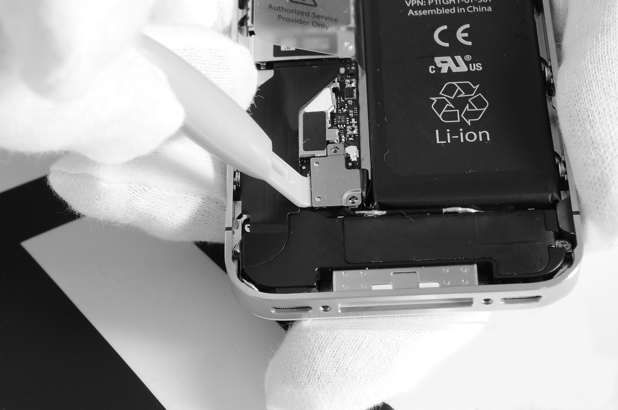 Image - Iphone 4s power button DIY repair