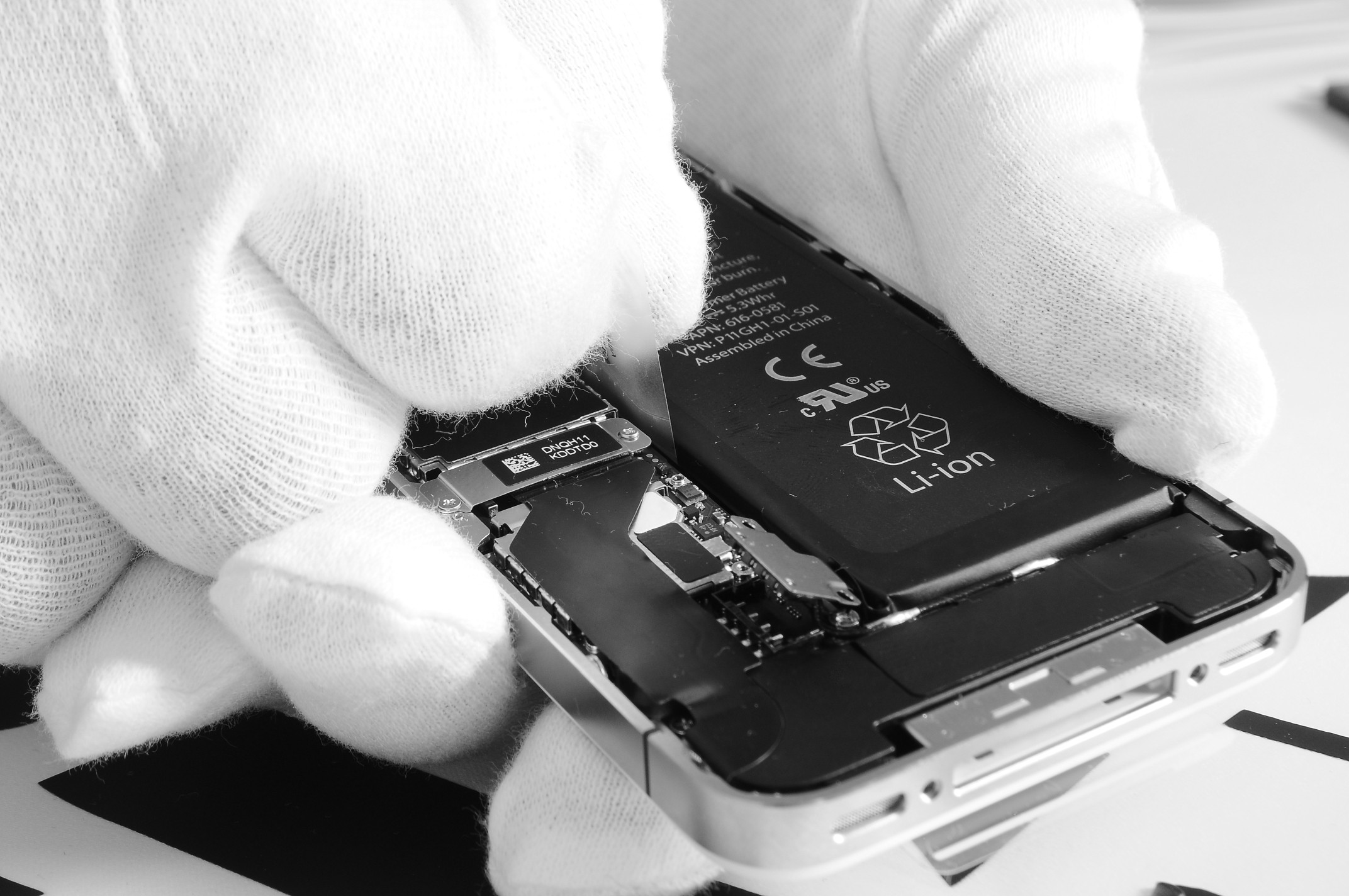 Image - Iphone 4s power button DIY repair
