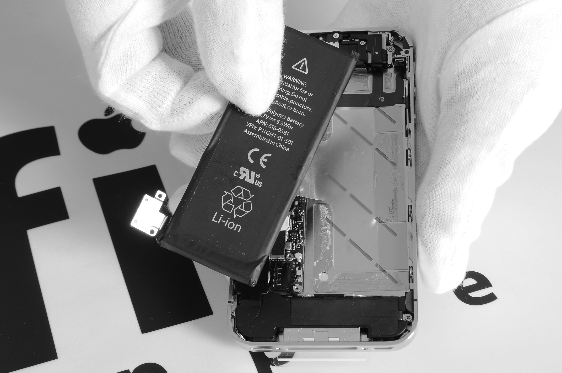 Image - Iphone 4s power button DIY repair