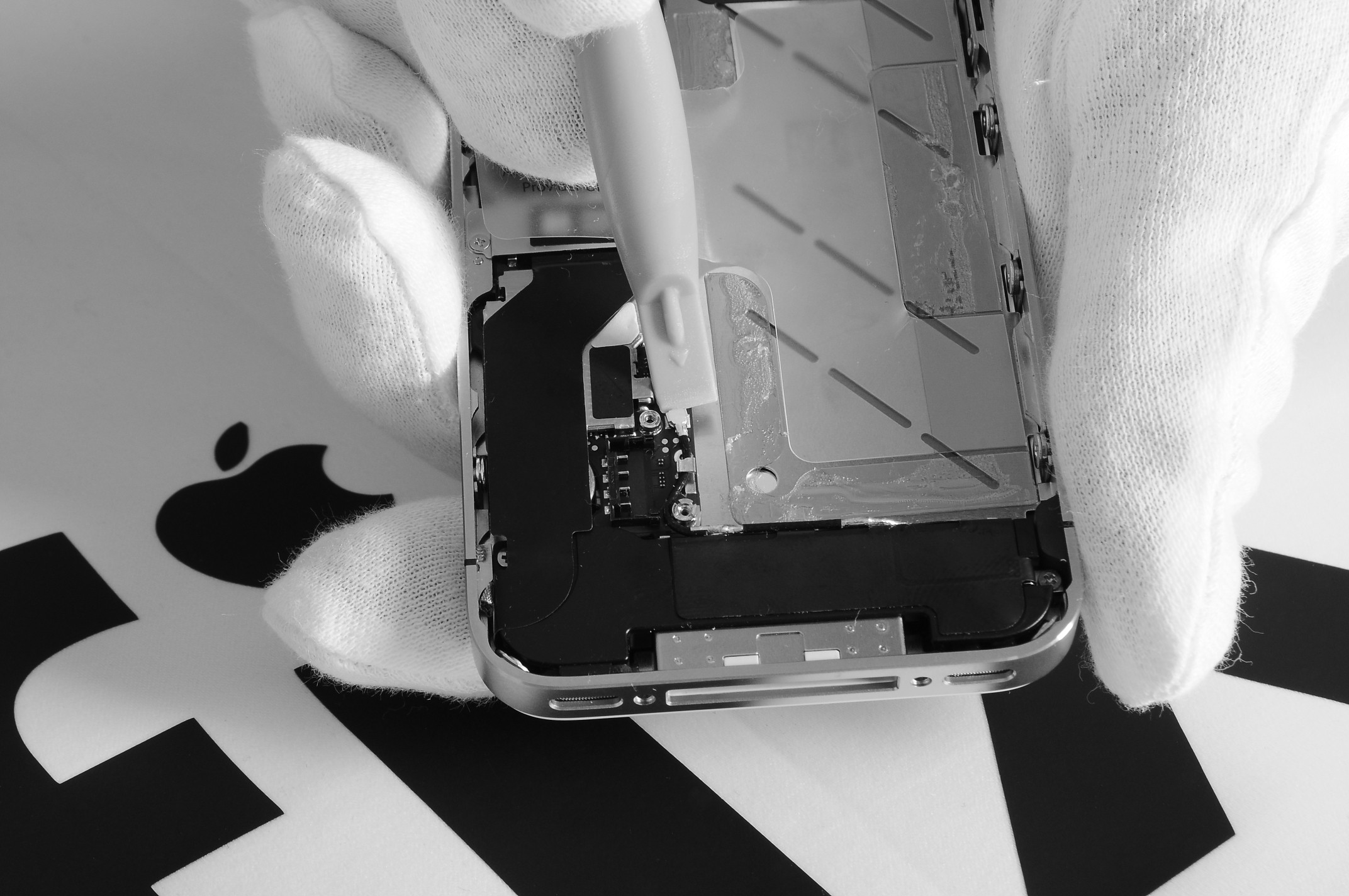 Image - Iphone 4s power button DIY repair