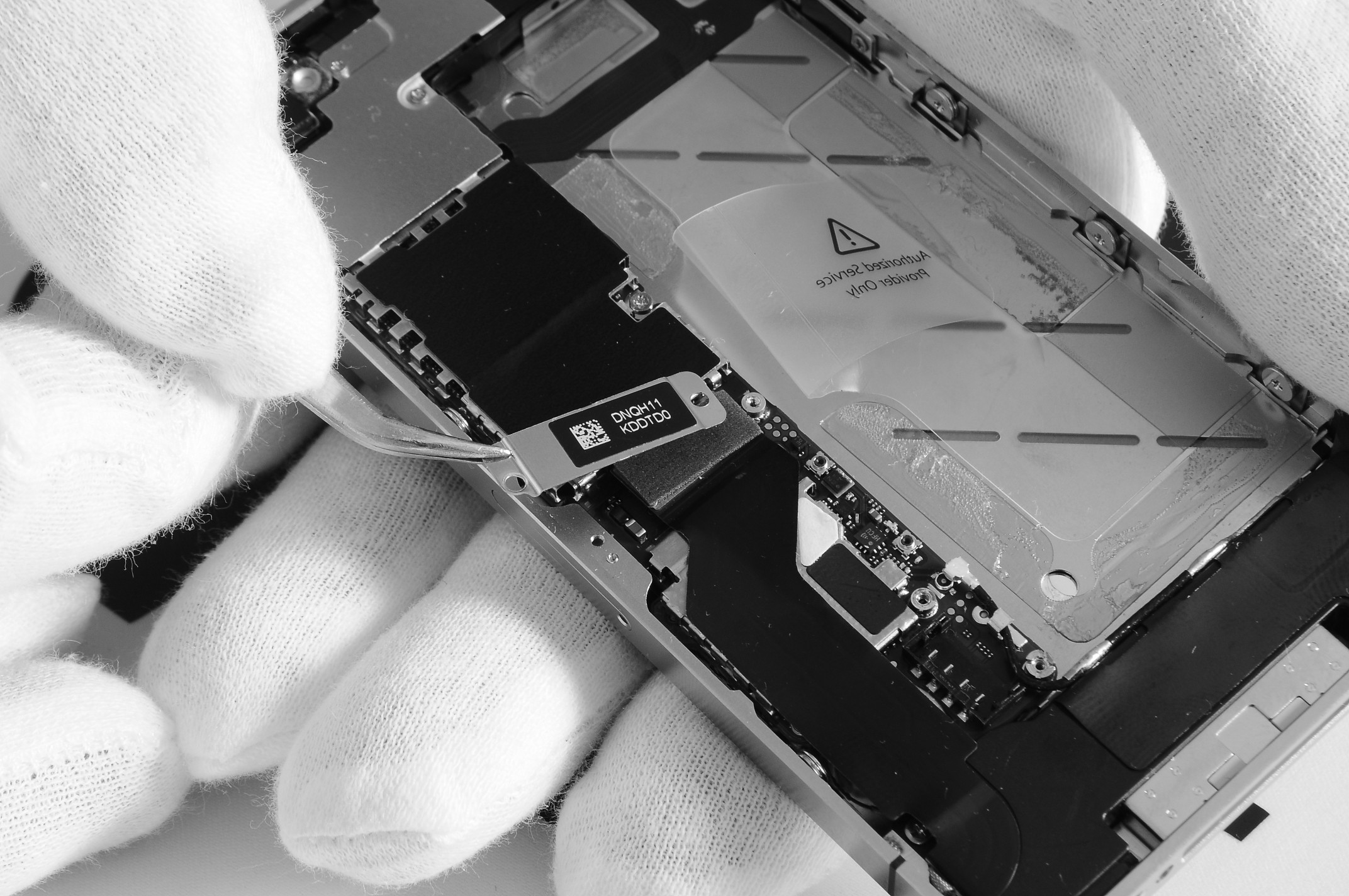 Image - Iphone 4s power button DIY repair