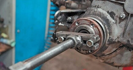 Image - DIY uazik repair