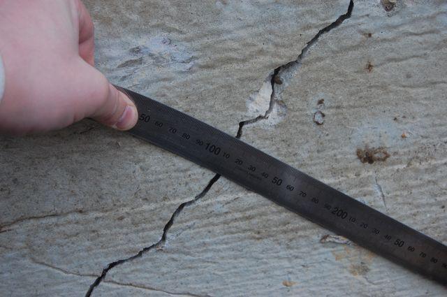 Image - DIY repair of cracks in the foundation