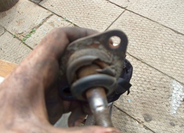 Image - DIY repair of ball joints VAZ 2107