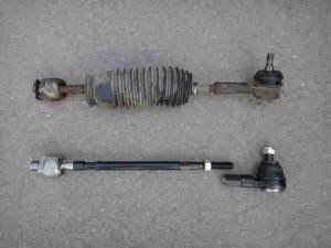 Image - Do-it-yourself tie rod repair