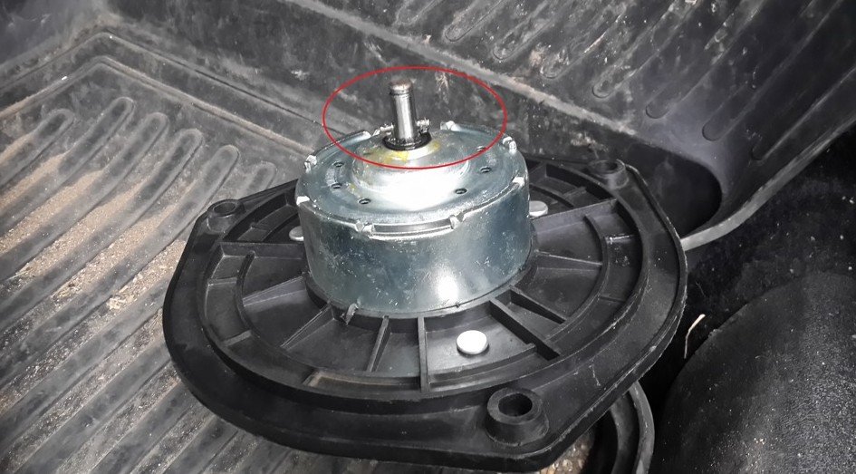 Image - Do-it-yourself Niva Chevrolet heater engine repair