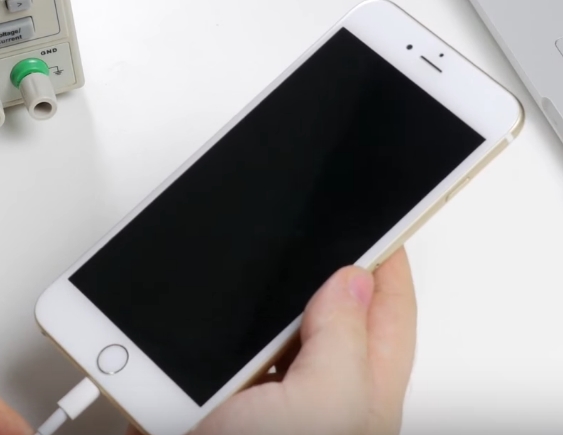 Image - Do-it-yourself iphone 5 repair does not charge and does not turn on