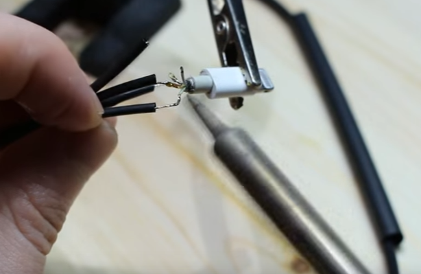 Image - DIY ipad cable repair