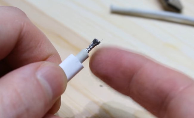 Image - DIY ipad cable repair