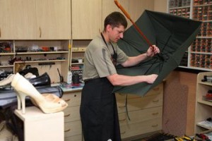 Image - Do-it-yourself repair of automatic umbrellas