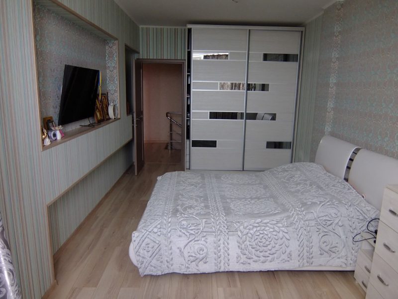 Image - Do-it-yourself repair of a small bedroom inexpensively