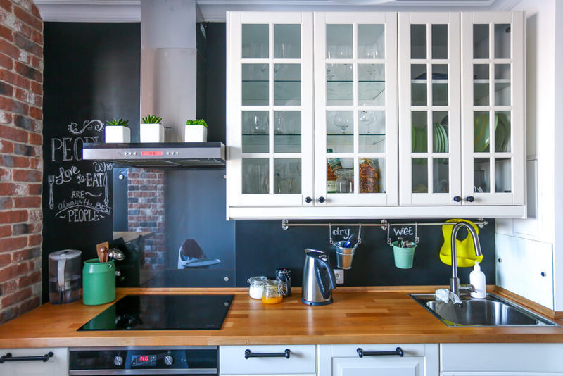 Image - Do-it-yourself economy class kitchen redecoration